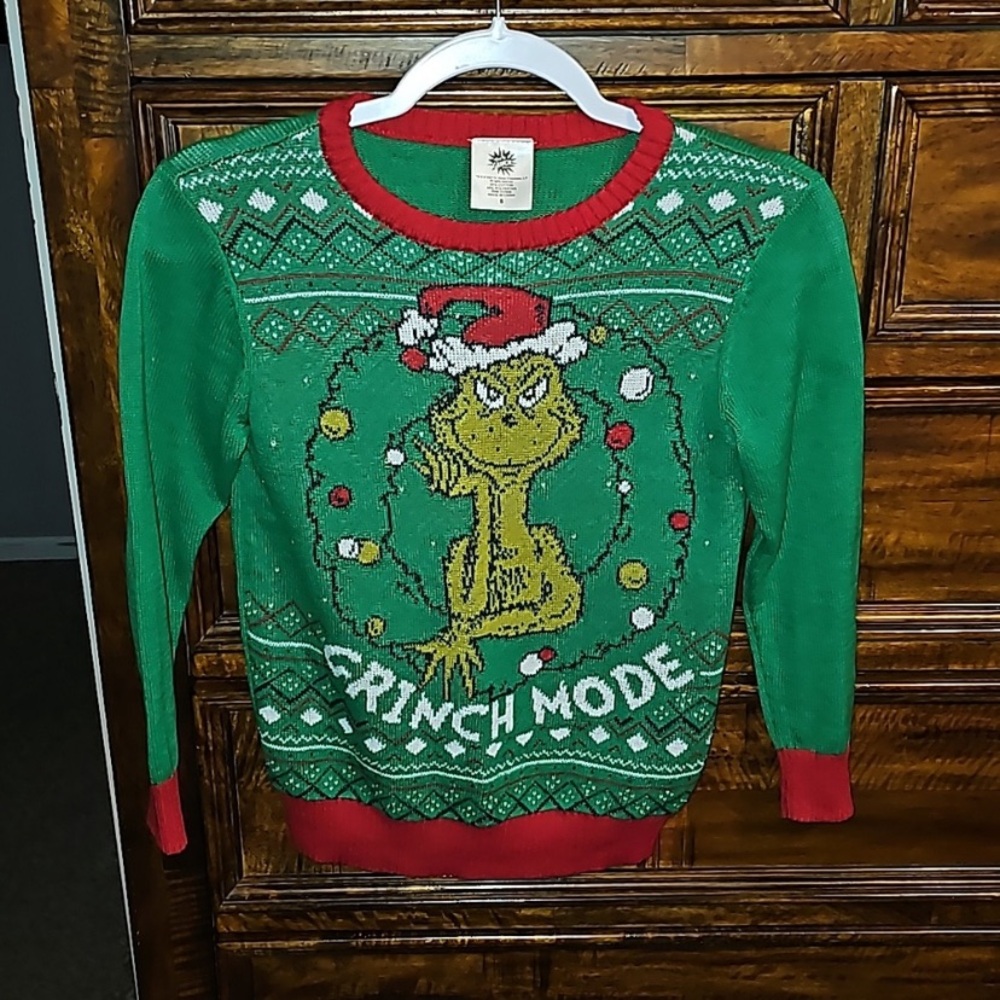 The Grinch Green Christmas Sweater Youth Girls Size Small like new